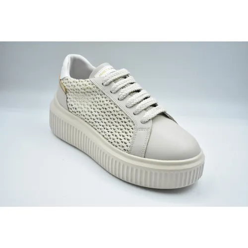 Shoes > Sneakers - - Janet & Janet - Modalova