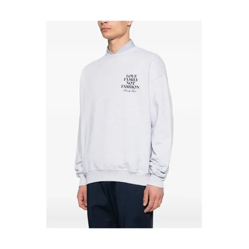 Sweatshirts & Hoodies > Sweatshirts - - Family First - Modalova