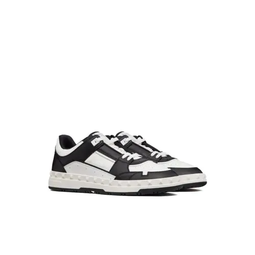 Shoes > Sneakers - - Valentino Garavani - Modalova