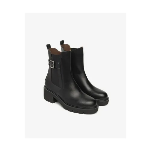Shoes > Boots > Chelsea Boots - - Nerogiardini - Modalova