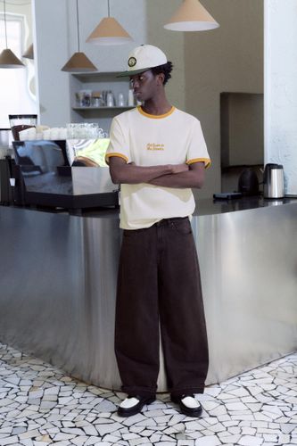 T-Shirt Texte Bord-Côte - Pull&Bear - Modalova