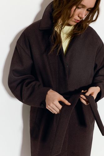 F/07800358681-A2M/07800358681-A2M.jpg?ts=1761301075178" - Apparel & Accessories > Clothing > Outerwear > Coats & Jackets - Modalova