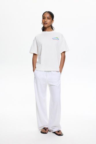 C/852444a8b766/a96dc01e9c8b/03249355805-A3M/03249355805-A3M.jpg?ts=1745931374929" - Apparel & Accessories > Clothing > Shirts & Tops - Modalova