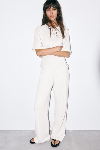 Pantalon Wide Leg Doux - Pull&Bear - Modalova