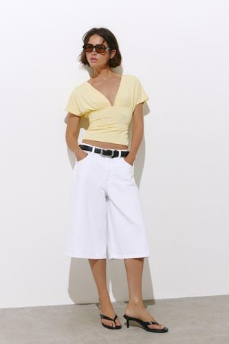 Top Froncé Col En V - Pull&Bear - Modalova