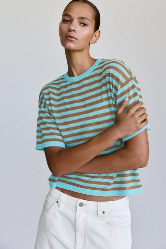 T-Shirt En Maille Rayée - Pull&Bear - Modalova
