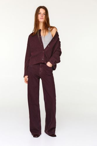 Static.pullandbear.net/assets/public/eee3/5da2/1bea463fa18c/d9802490c684/07553405605-A3M/07553405605-A3M.jpg?ts=1762940678926" - Apparel & Accessories > Clothing > Outerwear > Coats & Jackets - Modalova