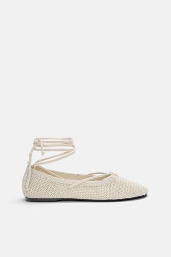 Ballerines En Crochet Avec Nœud - Pull&Bear - Modalova