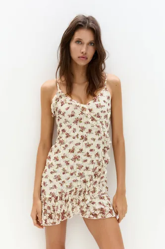 Robe Courte Fleurs Dentelle - Pull&Bear - Modalova