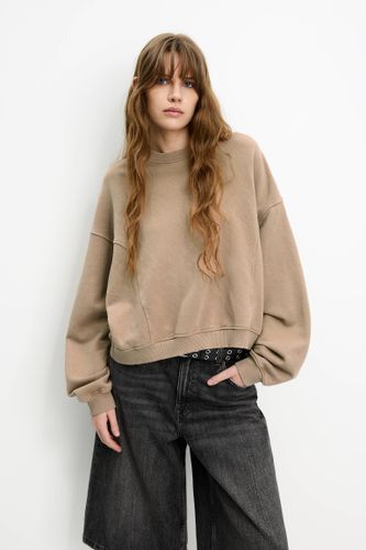 Sweat Boxy Coutures Apparentes - Pull&Bear - Modalova