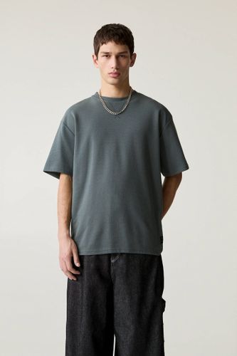 T-Shirt Basique Manches Courtes Texturé - Pull&Bear - Modalova
