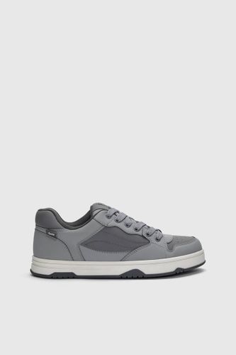 Baskets Semelle Épaisse Skate - Pull&Bear - Modalova