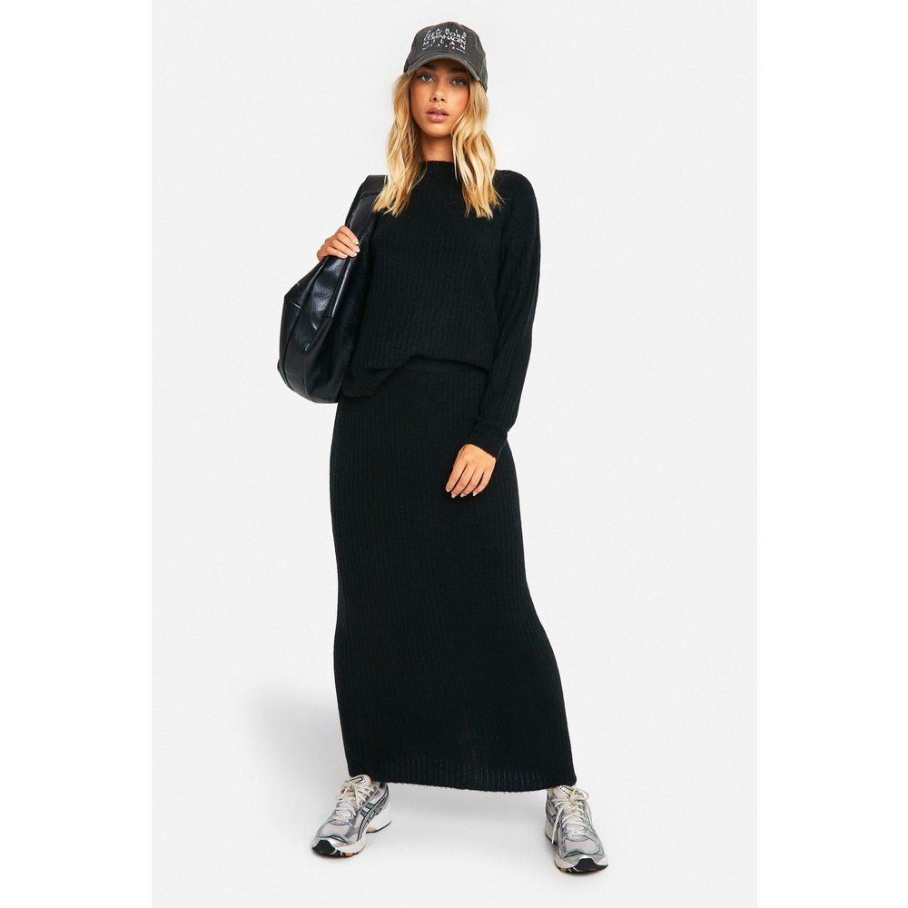Ensemble En Maille Côtelée Avec Pull À Col Ras Du Cou Et Jupe Longue - S - boohoo - Modalova