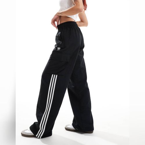 Pantalon Adidas Originals Noir pour Femme Modalova