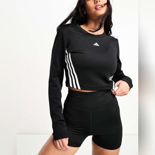 Crop top adidas outlet manche longue