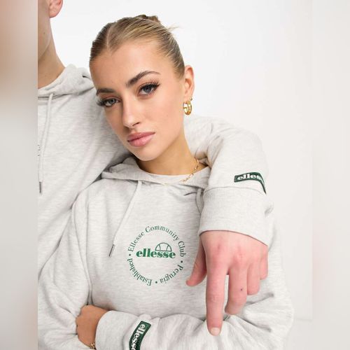 Pull ellesse prix sale